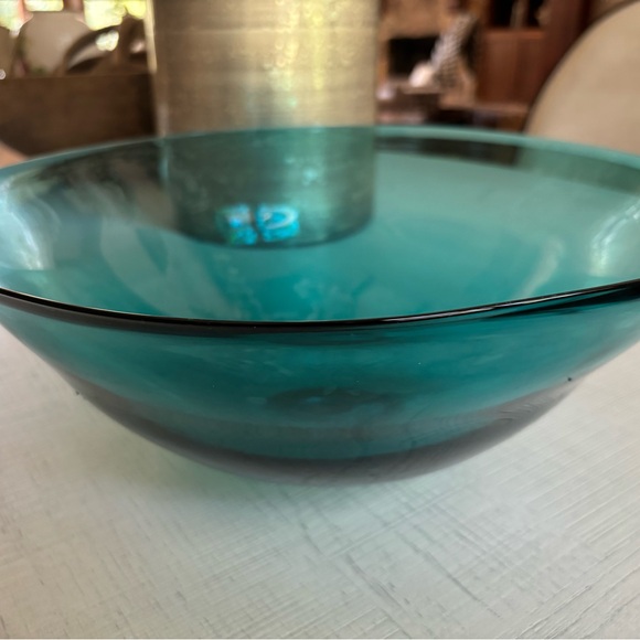 One-of-a-Kind Teal Hand-Blown Glass Art Bowl - Picture 4 of 4